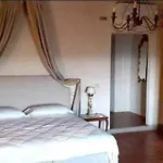 Palazzina Dei Cacciatori 3*