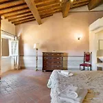 Palazzina Dei Cacciatori 3* チェッレート・グイーディ