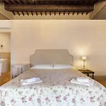Palazzina Dei Cacciatori ベッド・アンド・ブレックファスト チェッレート・グイーディ