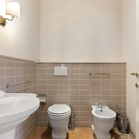 B&B Palazzina Dei Cacciatori 체레토구이디