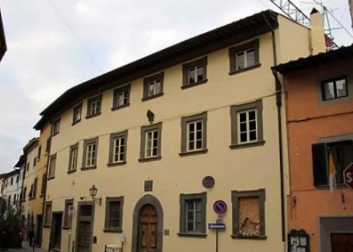 Palazzina Dei Cacciatori 3* Cerreto Guidi