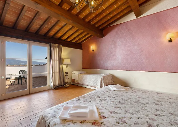 Palazzina Dei Cacciatori 3*